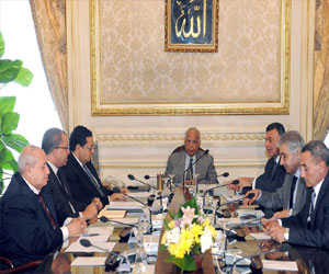   مصر اليوم - مجلس الوزراء يبحث الاستعدادات الجارية للأستفتاء على الدستور