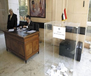   مصر اليوم - العدالة للتّنمية في سوهاج تستعدّ للاستفتاء بـ300مراقب