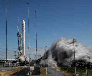   مصر اليوم - المركبة سيغنس تبدأ مهمتها التجارية نحو المحطة الفضائية