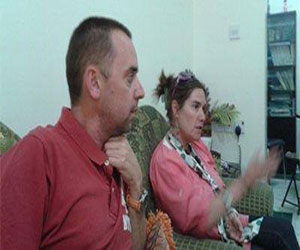   مصر اليوم - القاعدة يُفرِج عن سائحة  مختطفة منذ أشهر في اليمن