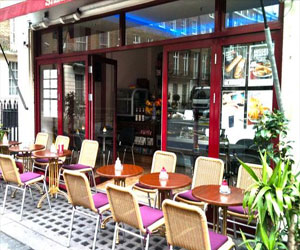   مصر اليوم - أول مقهى في لندن الدفع فيه بالدقيقة