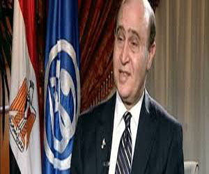   مصر اليوم - مميش يُؤكّد أنّ ترشّح السّيسي للرّئاسة في مصلحة الشّعب