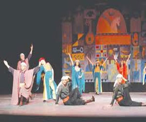   مصر اليوم - الفرقة القومية للفنون الشعبية تمثل مصر في فيتنام