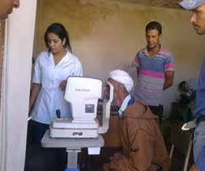   مصر اليوم - جمعية أيدي في أيديك تُنظِّم قافلة طبية في ضواحي مراكش