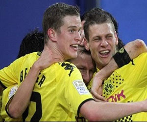   مصر اليوم - كاهل يعترف بأن البوندسليغا بعيد عن متناول بروسيا دورتموند