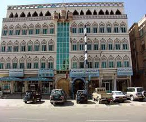 مصر اليوم - فندق يمنيّ يلغي مؤتمرًا لحملة إنقاذ بعد تهديداتٍ بإغلاقه