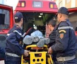 مصر اليوم - وفاة شخص وإصابة 17 في حادث سير في الجزائر