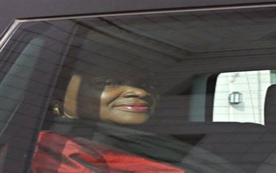   مصر اليوم - آموس تدعو لضمان سلامة عمال الإغاثة حتى يستطيعوا دخول المناطق المحاصرة