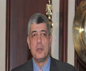   مصر اليوم - وزير الدّاخليَّة يؤكّد أنّ مصر تتعرَّض لـ هجمة شرسة تستهدف النَّيْل منها