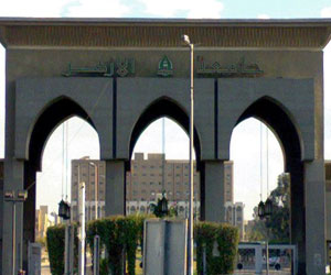   مصر اليوم - مناوشات أمام المدينة الجامعية للبنين والبنات في الأزهر