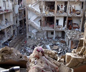   مصر اليوم - مسيرة في نابلس تضامنًا مع مخيم اليرموك