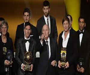   مصر اليوم - الفيفا يعلن التشكيلة المثالية لعام 2013 ويتوج هاينكس بجائزة أفضل مدرب