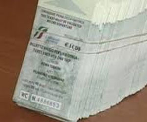   مصر اليوم - الشرطة الصينية تصادر مليون تذكرة قطار مزورة