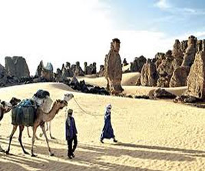   مصر اليوم - الجزائر : السياحة الصحراوية لم تتأثر بالإضطرابات الأمنية