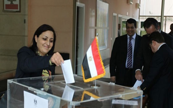   مصر اليوم - وزير التنمية المحليّة يدعو المصريين إلى المُشاركة في الاستفتاء