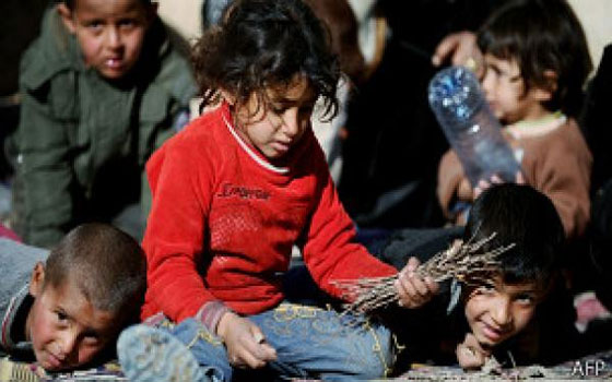   مصر اليوم - غوردون براون يُطلق مبادرة لتوفير التَّعليم لـ400 ألف طفل سوري في لبنان