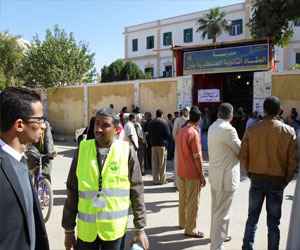 مصر اليوم - حملة مستقبل وطن تشارك في متابعة الاستفتاء في أسوان