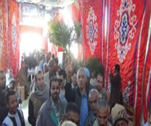 مصر اليوم - توافد الناخبين بكثافة على لجان الاستفتاء في أسوان