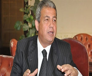   مصر اليوم - وزير الشباب يدلي بصوته ويؤكد أن المشاركة ستتخطَّى 70%