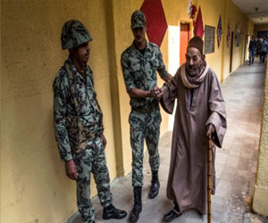   مصر اليوم - الصحة تعلن وفاة مسن أثناء إدلائه بصوته في الاستفتاء