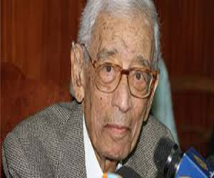   مصر اليوم - بطرس غالي يدعو المواطنين إلى التصويت بكثافة في الاستفتاء