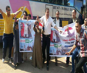 مصر اليوم - وزارة الشباب تنقل الناخبين للتصويت بلجان الوافدين في الأقصر