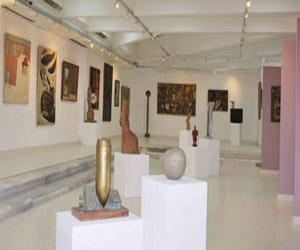   مصر اليوم - الفلبين تسعى لاستعادة ثلاث لوحات فنية من مقتنيات إيميلدا ماركوس