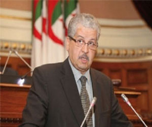   مصر اليوم - رئيس الوزراء الجزائري يطلق صفحة خاصة به على فيسبوك