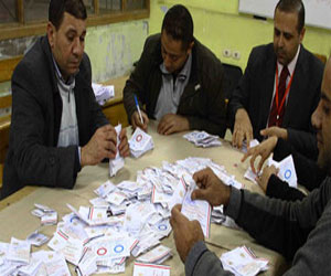   مصر اليوم - اللجنة العامة بالساحل: 157 ألفا لـنعم و2060 لـلا