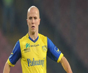   مصر اليوم - مايكل برادلي لاعب روما يتنقل إلى نادي تورونتو الأميركي