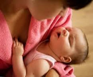   مصر اليوم - بريطانية تجد عقرب في علبة حليب أطفال