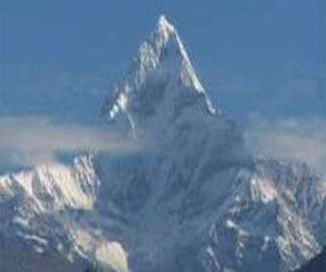   مصر اليوم - جبل كوك الأعلى فى نيوزيلندا يفقد 30 مترًا من ارتفاعه