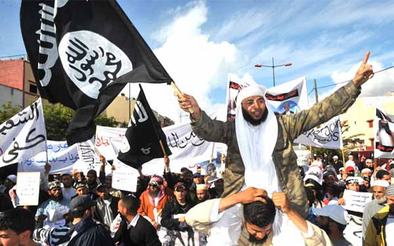   مصر اليوم - سلفيو المغرب يرفضون تجريم التكفير ويُحذِّرون من ضياع الهويّة الإسلاميّة