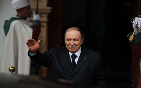   مصر اليوم - بوتفليقة يعود إلى الجزائر بعد استكماله فترة علاج قصيرة في فرنسا