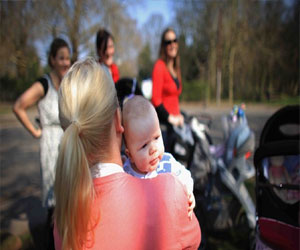   مصر اليوم - ارتفاع تكاليف رعاية الطفل في بريطانيا