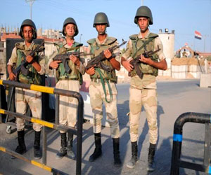   مصر اليوم - ضبط 25 مشتبه بهم و 99 مخالفة مرورية في شمال سيناء
