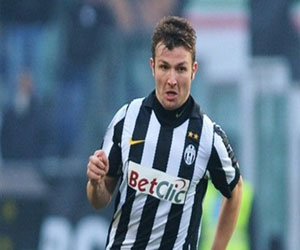   مصر اليوم - فيردر بريمن يرغب في ضم ماركو موتا مدافع يوفنتوس