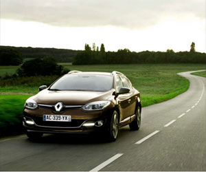   مصر اليوم - سيارة رينو ميجان تطل بوجه جديد