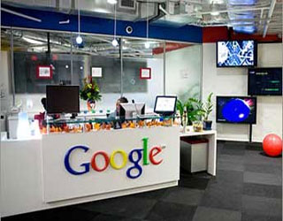 مصر اليوم - 100 شخص يُقاضون غوغل أمام المحاكم البريطانيّة