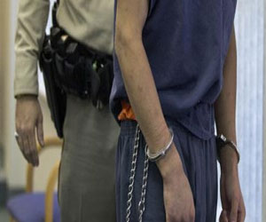 مصر اليوم - ضبط تاجر جلود وطالب بحوزتهما أسلحة نارية في المنيا