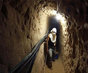   مصر اليوم - حرس الحدود توجة ضربة جديدة للمهربين خلال الاستفتاء بتدمير 8 أنفاق