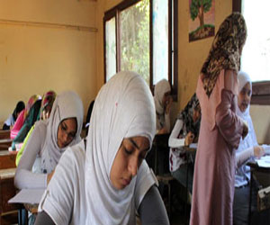   مصر اليوم - 145 ألف طالب بالإعدادية يؤدون امتحاني الجبر والكمبيوتر في القاهرة