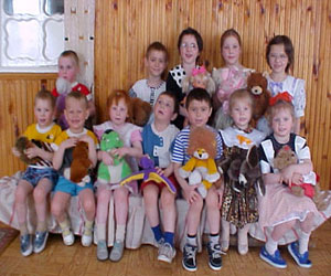   مصر اليوم - فرنسا تعلق تبني الأطفال من ذوي جنسية جمهورية أفريقيا الوسطى