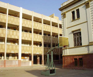   مصر اليوم - توقيف طالبين قاما بسرقة مدرسة القُصير التجريبيَّة للّغات