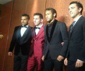   مصر اليوم - ميسي حصل على مليون يورو ليرتدتي البدلة الحمراء