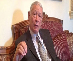   مصر اليوم - مستشار الرئيس: نصوص الدستور الجديد تسرى منذ إعلان نتيجة الاستفتاء