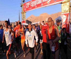 مصر اليوم - فوز المصريين في سباق ماراثون الأقصر الدولي الـ21
