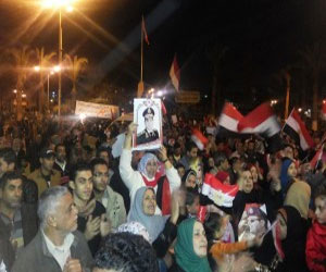   مصر اليوم - أهالي دمنهورفي البحيرة يحتفلون باقرار الدستور الجديد