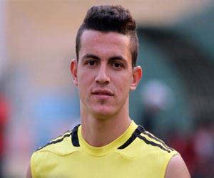   مصر اليوم - الأهلي يفاوض ذئاب الجبل لضم رزق 