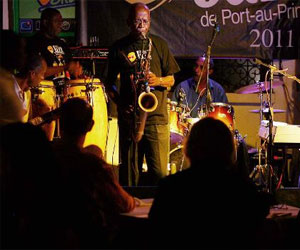   مصر اليوم - موسيقيون من 13 بلدًا يشاركون في مهرجان هايتي للجاز